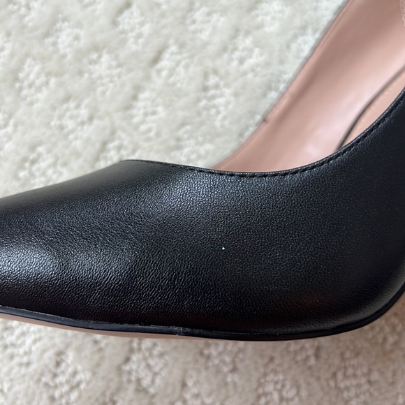 Woman’s high heel black shoe size 7.5 - Picture 11 of 13